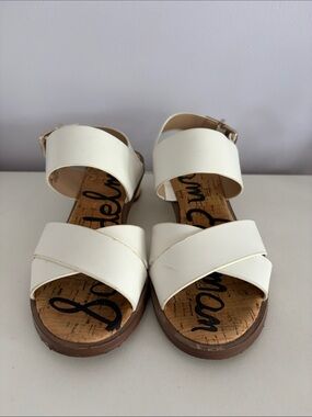 Sam Edelman White Straps Sandals with Gold Block Heel Size 5.5